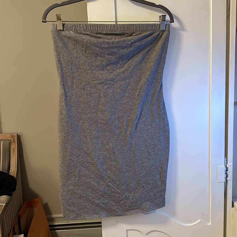 Strapless dress